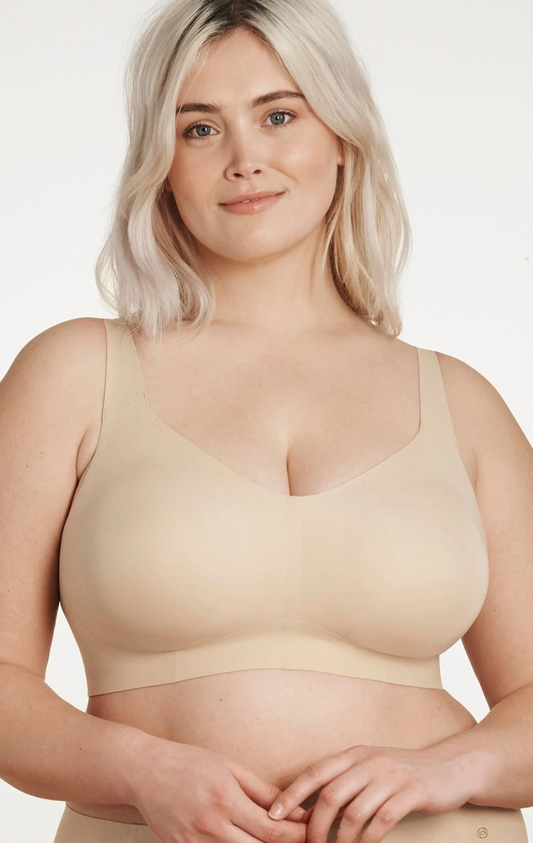 Evelyn & Bobbie Beyond Bra